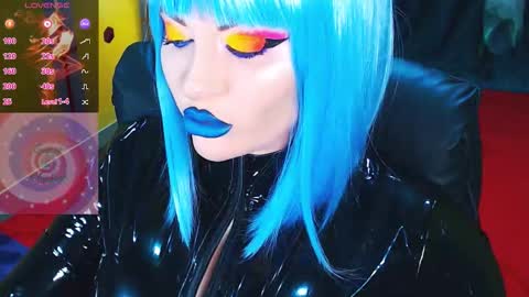 Snapshot of crazypinkyball chatting on October 25, 2025, 2:02 pm Roxy online show from October 25, 2025, 2:02 pm