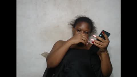 crazyslut17 online show from September 29, 2025, 7:40 pm