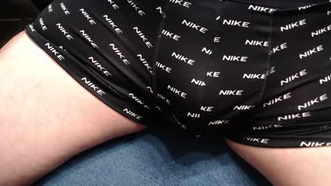 Snapshot of crazywitty chatting on November 9, 2025, 5:50 am Crazywitty online show from November 9, 2025, 5:50 am