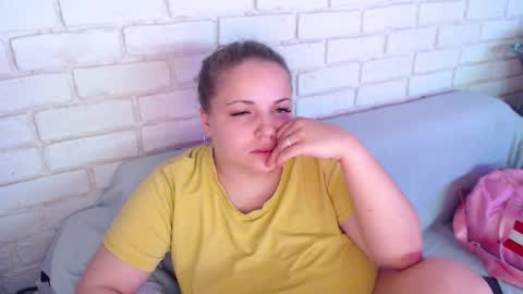 Snapshot of crazyy_girl_ chatting on February 5, 2026, 6:12 pm Crazyy Girl online show from February 5, 2026, 6:12 pm