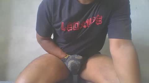 crazzy_booy online show from September 12, 2025, 4:23 am