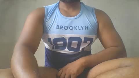crazzy_booy online show from September 30, 2025, 4:06 am