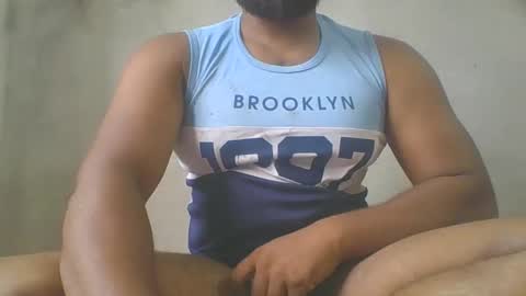 crazzy_booy online show from October 6, 2025, 4:21 am