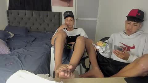 crazzy_master1 online show from May 30, 2026, 5:48 am