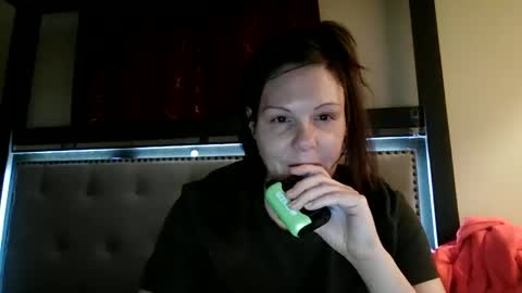 creammenow1229 online show from January 27, 2025, 12:01 am