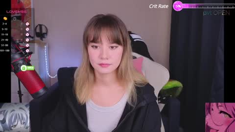 Snapshot of creammeow chatting on December 18, 2024, 6:53 am Alina online show from December 18, 2024, 6:53 am