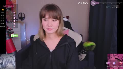 Snapshot of creammeow chatting on December 18, 2024, 9:58 am Alina online show from December 18, 2024, 9:58 am