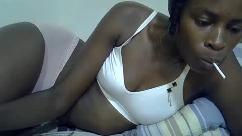 creamy_pussie online show from May 3, 2026, 2:56 pm