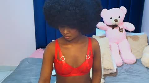 Snapshot of creamybabee chatting on July 7, 2026, 5:17 pm queen online show from July 7, 2026, 5:17 pm