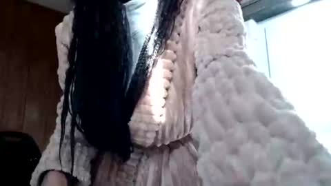 Snapshot of creamyexotica chatting on January 6, 2025, 2:47 pm CreamyExotica online show from January 6, 2025, 2:47 pm