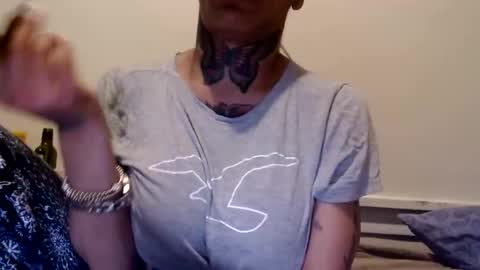 Snapshot of creamyexotica chatting on January 27, 2025, 2:10 am CreamyExotica online show from January 27, 2025, 2:10 am