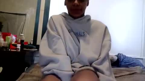 Snapshot of creamyexotica chatting on February 21, 2025, 1:55 pm CreamyExotica online show from February 21, 2025, 1:55 pm