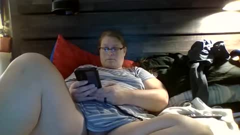 Heather online show from October 16, 2025, 2:34 am