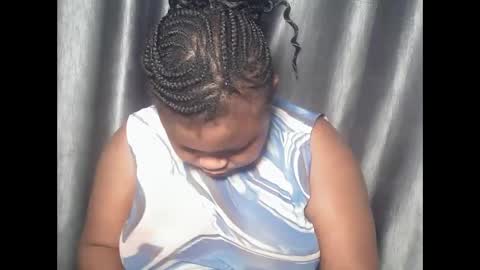 creamyposh1 online show from November 19, 2025, 4:34 am