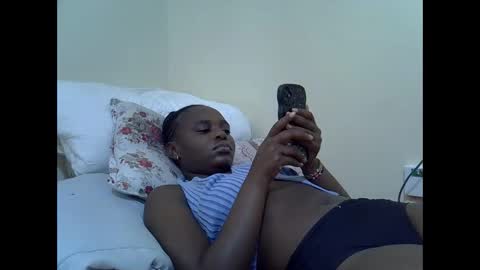 creamyypussyy online show from March 11, 2026, 5:02 am