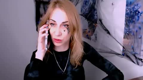 Snapshot of create_your_own_sun chatting on November 1, 2025, 1:35 pm Lera online show from November 1, 2025, 1:35 pm