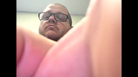 The hopeless romantic online show from November 7, 2025, 4:56 am