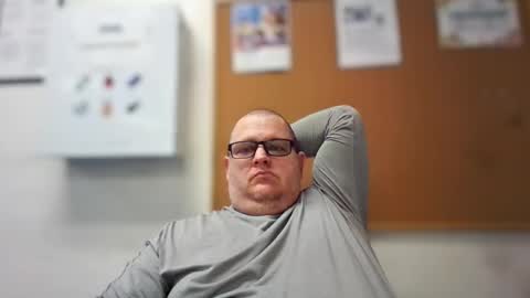 The hopeless romantic online show from February 8, 2026, 1:31 am