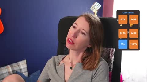 Quinn de la Creme online show from April 7, 2026, 9:15 pm