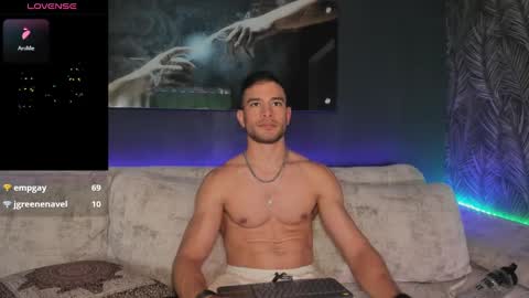 CRHISTIAN online show from December 17, 2024, 7:48 pm