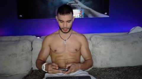 CRHISTIAN online show from February 7, 2026, 10:46 pm