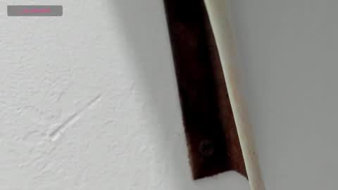 criistal_castro online show from April 6, 2026, 11:33 am