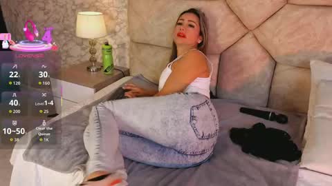Cristina Sweet online show from April 24, 2026, 12:07 pm