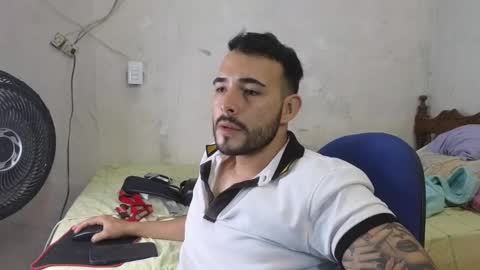 Snapshot of cris_simons chatting on December 2, 2024, 3:47 am cris_simons online show from December 2, 2024, 3:47 am