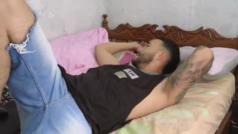 Snapshot of cris_simons chatting on January 31, 2025, 9:16 pm cris_simons online show from January 31, 2025, 9:16 pm