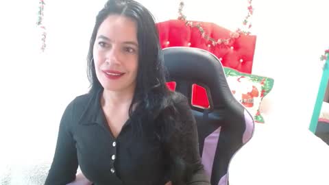 cristal1609 online show from November 27, 2025, 12:51 pm