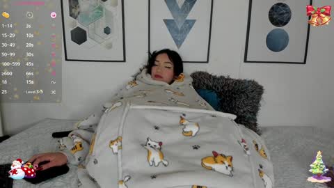 Snapshot of cristal__hot_1 chatting on December 21, 2024, 7:35 am Cristal online show from December 21, 2024, 7:35 am
