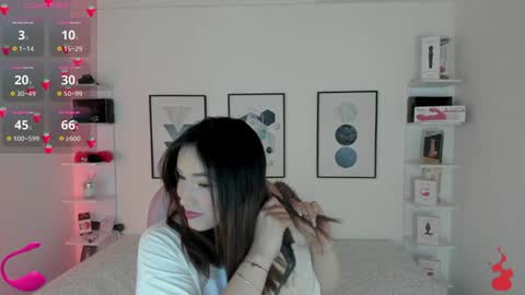 Snapshot of cristal__hot_1 chatting on January 24, 2025, 4:37 am Cristal online show from January 24, 2025, 4:37 am
