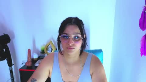 Cristal online show from April 13, 2026, 5:57 am
