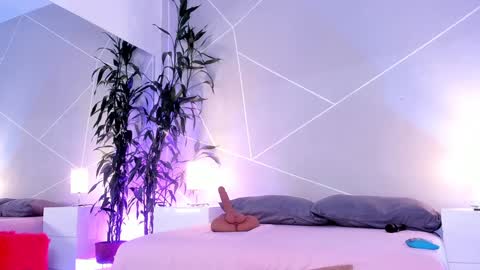 Cristal online show from January 15, 2025, 6:54 am