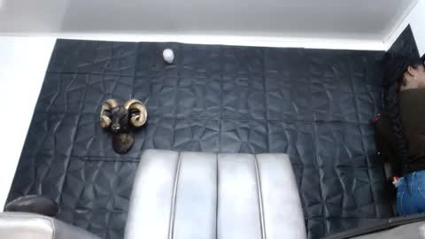 Hanna  online show from March 5, 2026, 12:34 pm