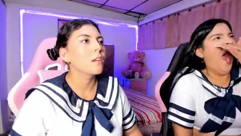 cristal_smith20 online show from June 2, 2026, 11:07 pm