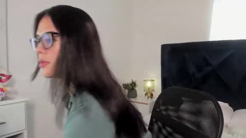 CRISTAL online show from March 12, 2026, 12:11 pm