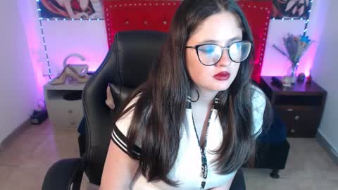 Snapshot of cristaladams6 chatting on February 27, 2025, 7:58 pm CristalAdams online show from February 27, 2025, 7:58 pm
