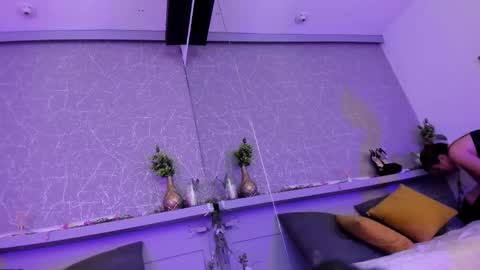 cristalbm_ online show from February 20, 2026, 2:30 am