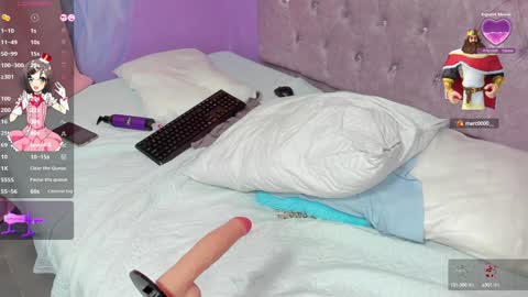 cristale69 online show from December 15, 2024, 4:04 pm