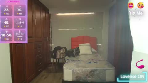 CRISTAL MILF online show from February 9, 2025, 12:30 pm