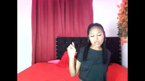 Snapshot of cristalsexi_69 chatting on October 18, 2025, 3:53 am cristalsexi_69 online show from October 18, 2025, 3:53 am