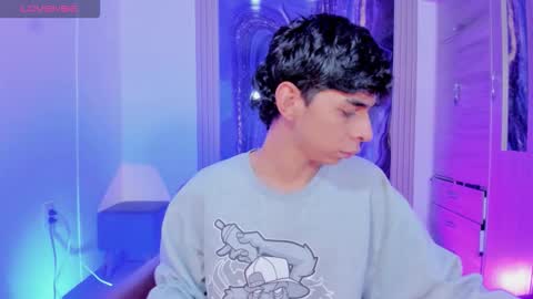 cristhian online show from December 2, 2025, 11:15 am