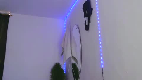 Snapshot of cristiamlol chatting on October 13, 2025, 2:28 pm cristiamlol online show from October 13, 2025, 2:28 pm