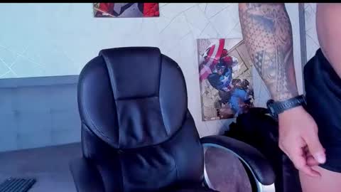 Snapshot of cristian_walker chatting on February 8, 2026, 10:13 pm cristian walker online show from February 8, 2026, 10:13 pm