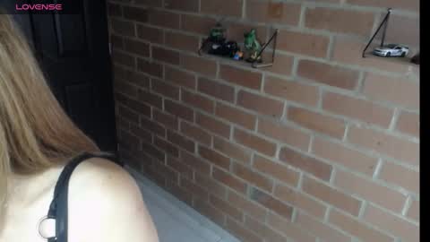 cristina online show from April 12, 2026, 8:03 pm