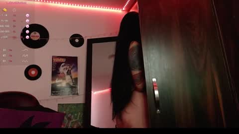 Christina online show from February 14, 2025, 8:37 pm