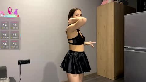 Anne online show from October 1, 2025, 4:13 pm