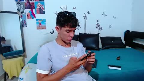 Cristofer online show from March 3, 2025, 1:21 am