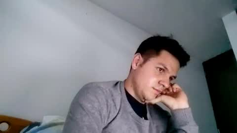 cristopher3042 online show from February 19, 2025, 11:04 pm